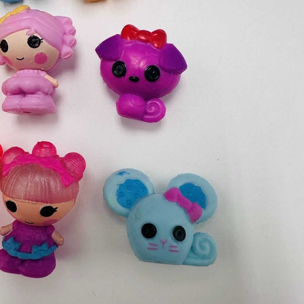 Lalaloopsy Tinies Mini Dolls & Pets Lot of 15 Figures 8 Dolls And 7 Pets - Picture 7 of 7